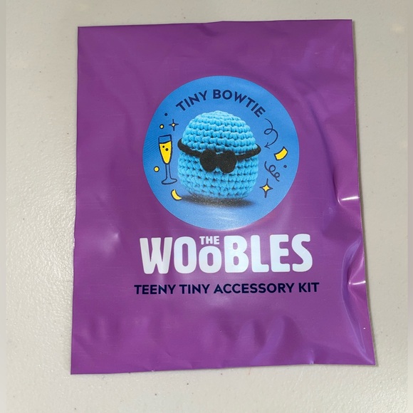 Woobles Tiny Bowtie accessory kit - Picture 1 of 2